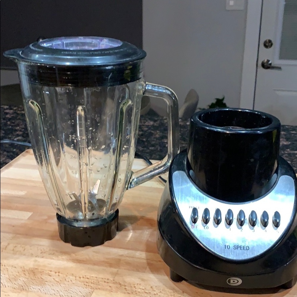 Large  Blender - Picture 15 of 16